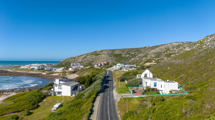 6 Bedroom Property for Sale in Agulhas Western Cape